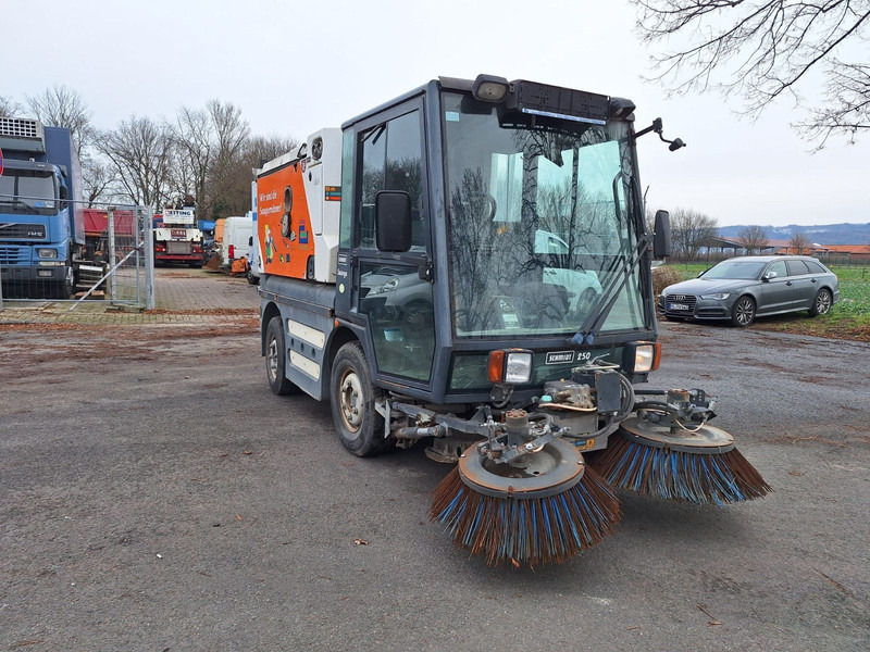 Schmidt Hagen Kehrmaschine K449 - Sopmaskin: bild 3 Schmidt Hagen Kehrmaschine K449 - Sopmaskin: bild 3