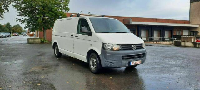 Volkswagen Transporter TDI Kastenwagen Lang - Små skåpbil: bild 1 Volkswagen Transporter TDI Kastenwagen Lang - Små skåpbil: bild 1