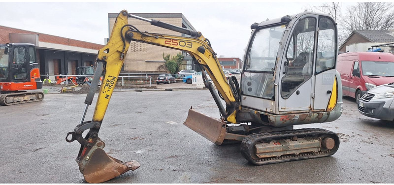 WACKER NEUSON Wacker Neuson 2503-WD Radbagger - Minigrävmaskin: bild 3 WACKER NEUSON Wacker Neuson 2503-WD Radbagger - Minigrävmaskin: bild 3