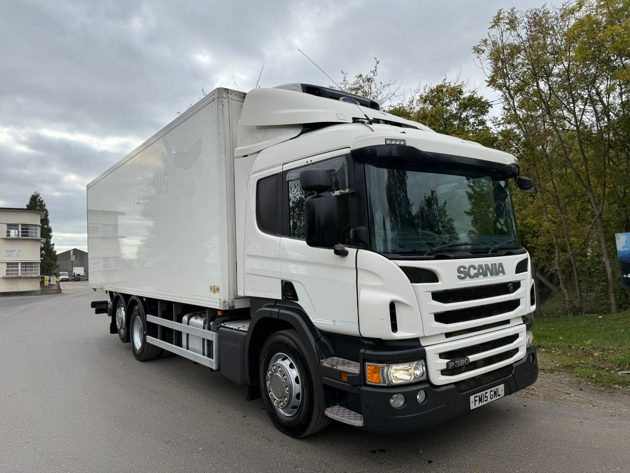 2015 Scania P320 Refrigerated truck - Kylbil lastbil: bild 2 2015 Scania P320 Refrigerated truck - Kylbil lastbil: bild 2