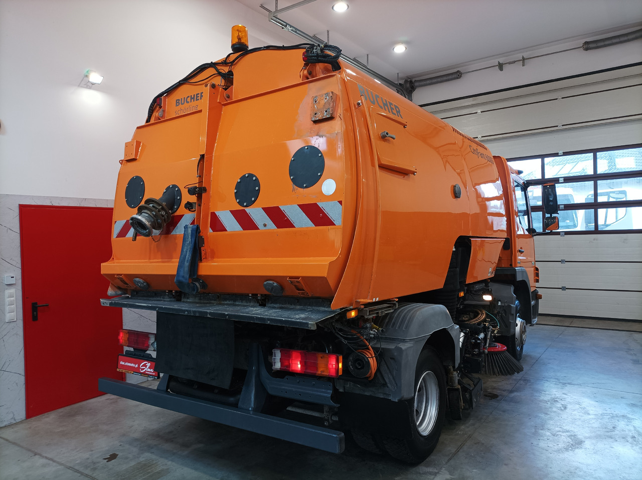 MERCEDES-BENZ Atego 1018 Zamiatarka Kehrmaschine BUCHER Szczotki L/R PM10 2 Silniki 2012r - Sopmaskin: bild 4 MERCEDES-BENZ Atego 1018 Zamiatarka Kehrmaschine BUCHER Szczotki L/R PM10 2 Silniki 2012r - Sopmaskin: bild 4