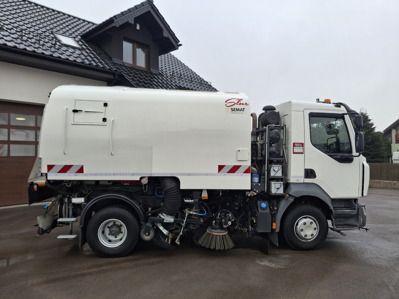 RENAULT D12 Zamiatarka Kehrmaschine SEMAT Zoeller Faun Karcher Euro 6 PM10 L/R 2017r - Sopmaskin: bild 5 RENAULT D12 Zamiatarka Kehrmaschine SEMAT Zoeller Faun Karcher Euro 6 PM10 L/R 2017r - Sopmaskin: bild 5