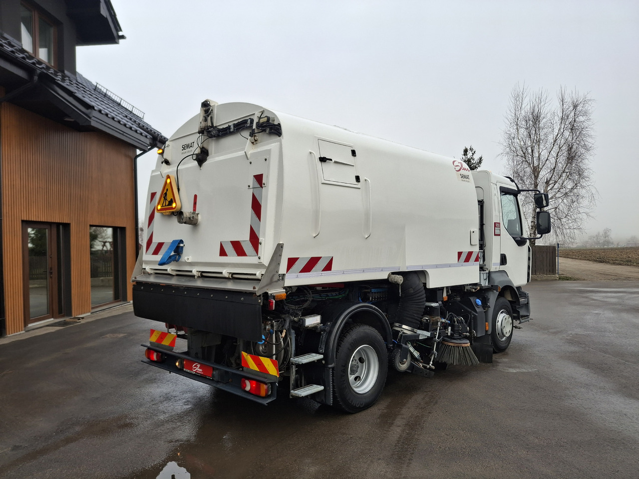 RENAULT D12 Zamiatarka Kehrmaschine SEMAT Zoeller Faun Karcher Euro 6 PM10 L/R 2017r - Sopmaskin: bild 3 RENAULT D12 Zamiatarka Kehrmaschine SEMAT Zoeller Faun Karcher Euro 6 PM10 L/R 2017r - Sopmaskin: bild 3