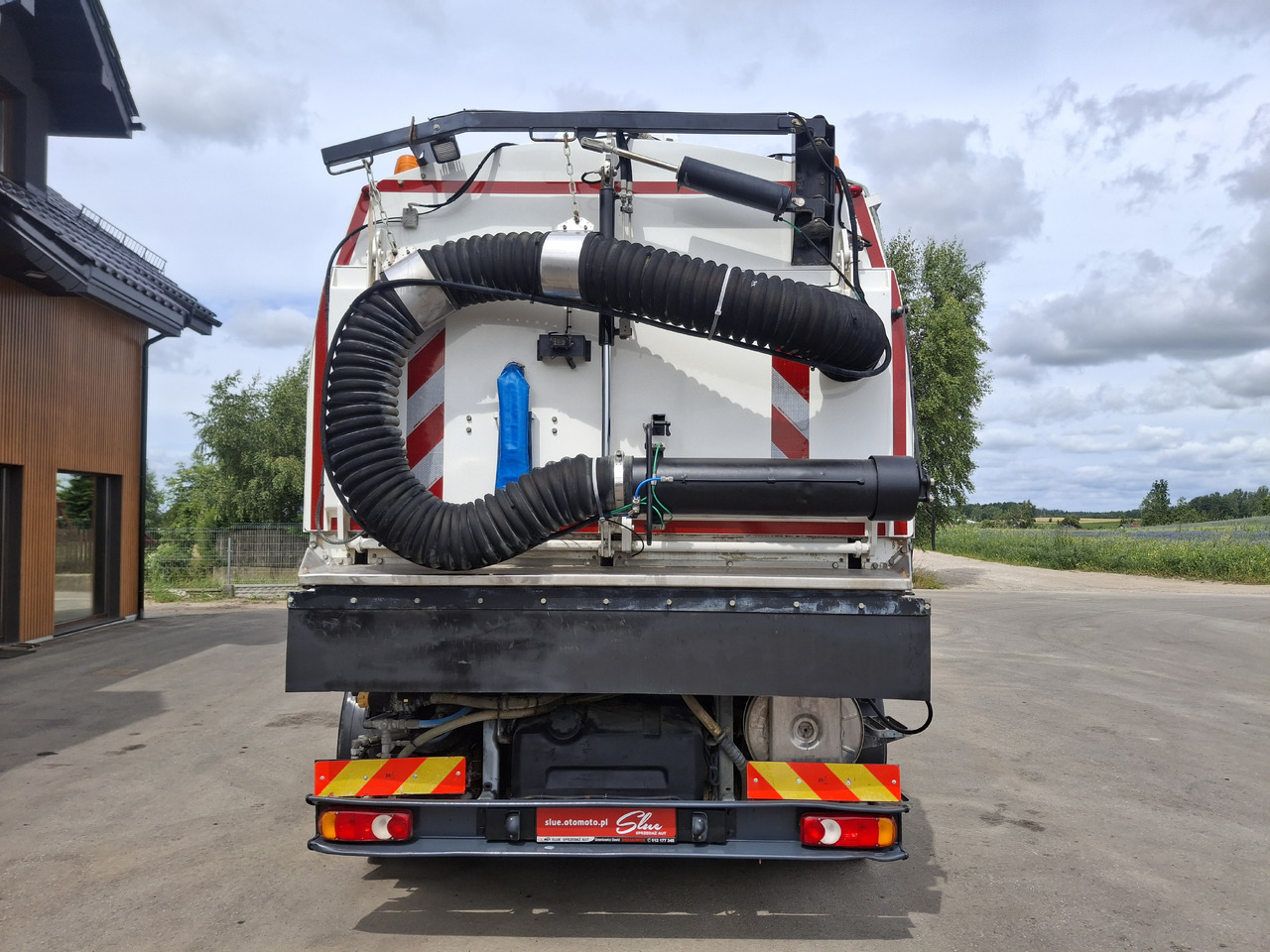 RENAULT D16 Zamiatarka Kehrmaschine FAUN Euro 6 PM10 Szczotki L/R Karcher Rura Do Liści 2 Motoren - Sopmaskin: bild 4 RENAULT D16 Zamiatarka Kehrmaschine FAUN Euro 6 PM10 Szczotki L/R Karcher Rura Do Liści 2 Motoren - Sopmaskin: bild 4