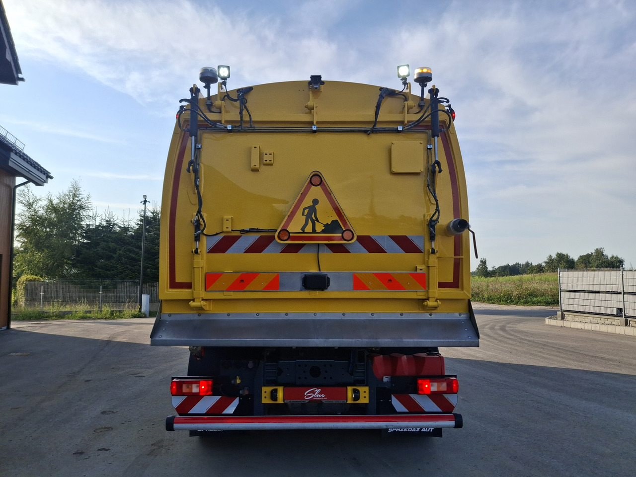 VOLVO FMX 420 Zamiatarka Kehrmaschine Euro 6 PM2.5 BROCK VS 7 TECH Karcher L/R 2145 Mth 2021r - Sopmaskin: bild 5 VOLVO FMX 420 Zamiatarka Kehrmaschine Euro 6 PM2.5 BROCK VS 7 TECH Karcher L/R 2145 Mth 2021r - Sopmaskin: bild 5