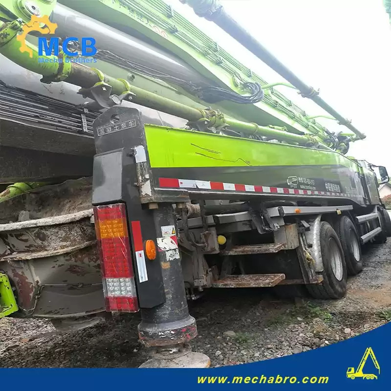 ZOOMLION ZLJ5440THBKF - Betongpump: bild 4 ZOOMLION ZLJ5440THBKF - Betongpump: bild 4