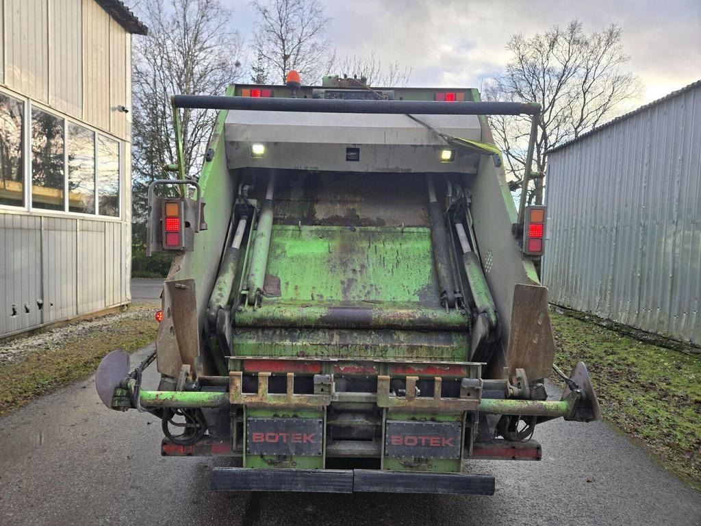 Scania P320 6X2 NTM 15.5+4.5m³ - Sopbil: bild 3 Scania P320 6X2 NTM 15.5+4.5m³ - Sopbil: bild 3