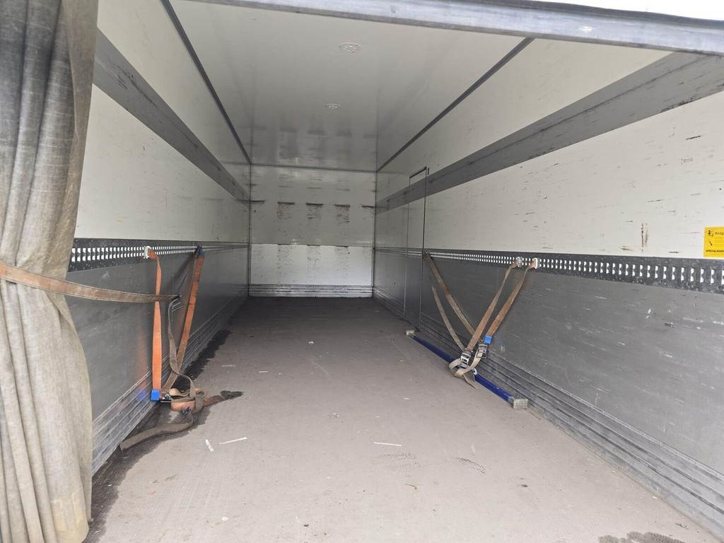 Volvo FM330 4X2 - Lastbil med skåp: bild 3 Volvo FM330 4X2 - Lastbil med skåp: bild 3