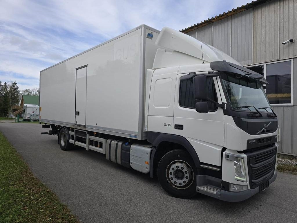 Volvo FM330 4X2 - Lastbil med skåp: bild 5 Volvo FM330 4X2 - Lastbil med skåp: bild 5