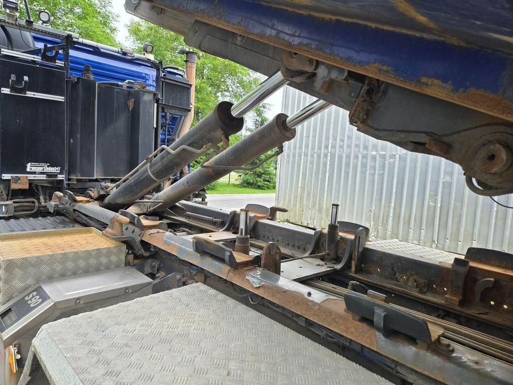 Volvo FMX460 4X4-2 MULTILIFT - Lastväxlare lastbil: bild 3 Volvo FMX460 4X4-2 MULTILIFT - Lastväxlare lastbil: bild 3