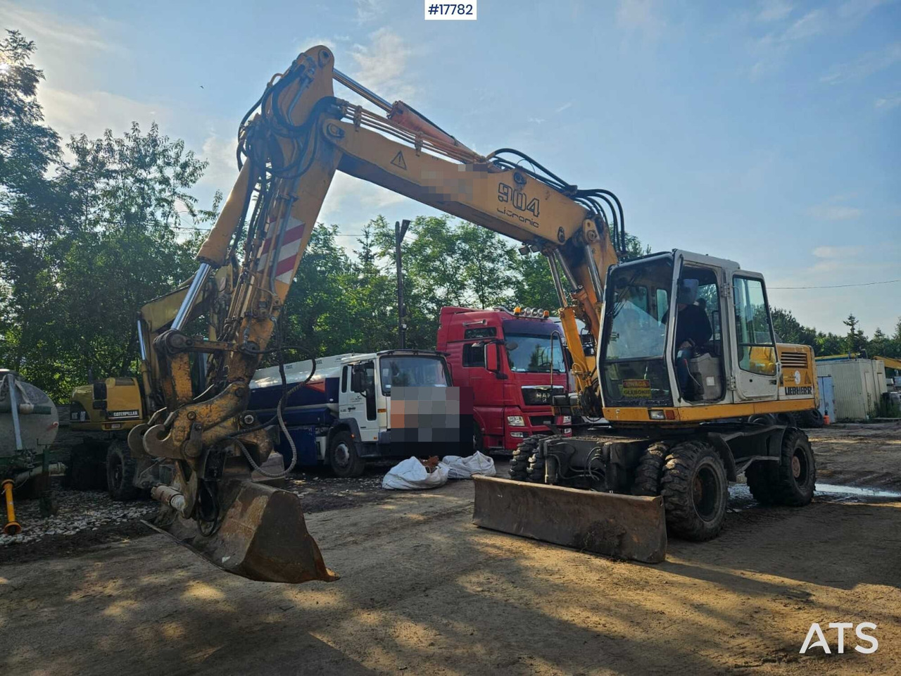 2002 Liebherr  A 904 - Grävmaskin på däck: bild 5 2002 Liebherr  A 904 - Grävmaskin på däck: bild 5