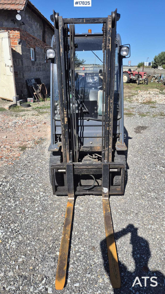 Forklift TOYOTA 02-8FGF15 (2007) - Gasoltruck: bild 4 Forklift TOYOTA 02-8FGF15 (2007) - Gasoltruck: bild 4