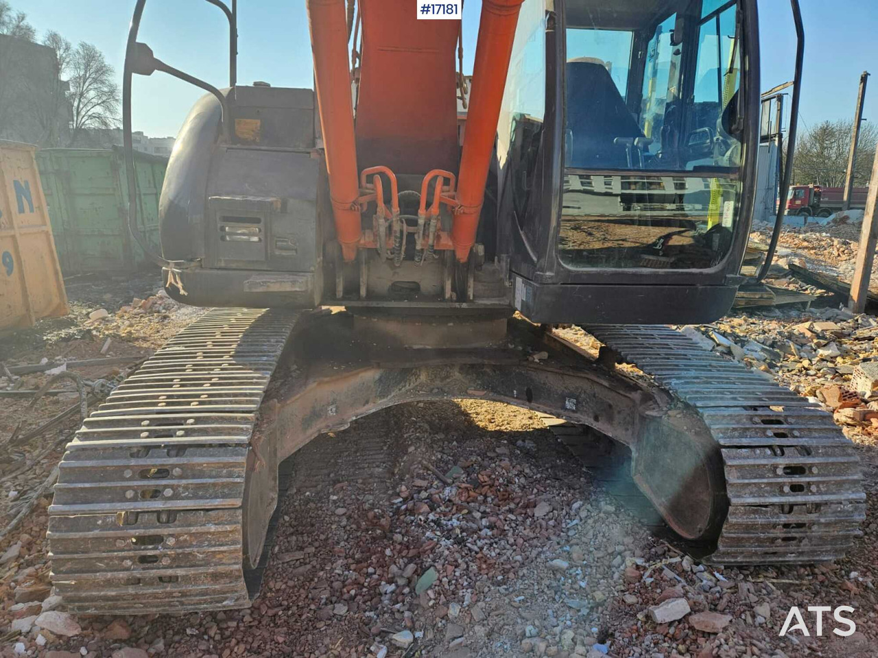 Hydraulic excavator Hitachi ZX225 LC (2013) - Bandgrävare: bild 5 Hydraulic excavator Hitachi ZX225 LC (2013) - Bandgrävare: bild 5