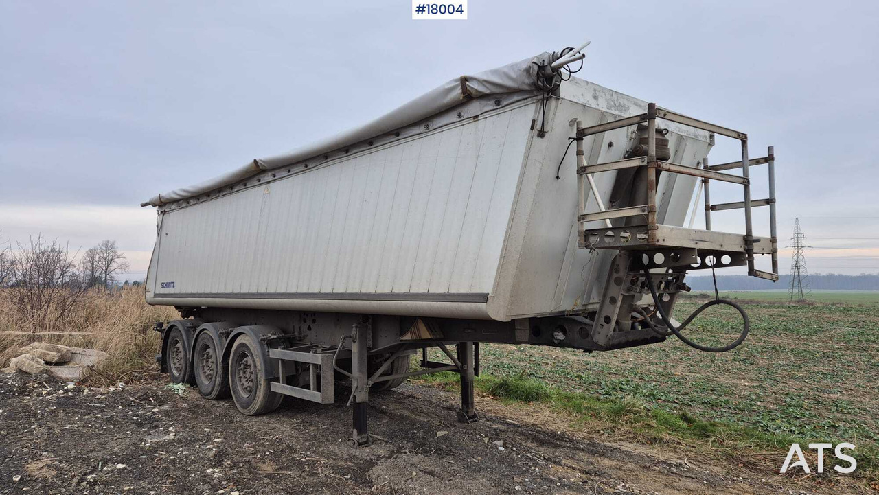 Semi-trailer truck, tipper SCHMITZ SKI 24 8.2 (2008) - Tippbil semitrailer: bild 1 Semi-trailer truck, tipper SCHMITZ SKI 24 8.2 (2008) - Tippbil semitrailer: bild 1