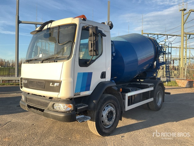 2005 DAF LF55.250 4x2 Mixer Truck - Betongbil: bild 1 2005 DAF LF55.250 4x2 Mixer Truck - Betongbil: bild 1