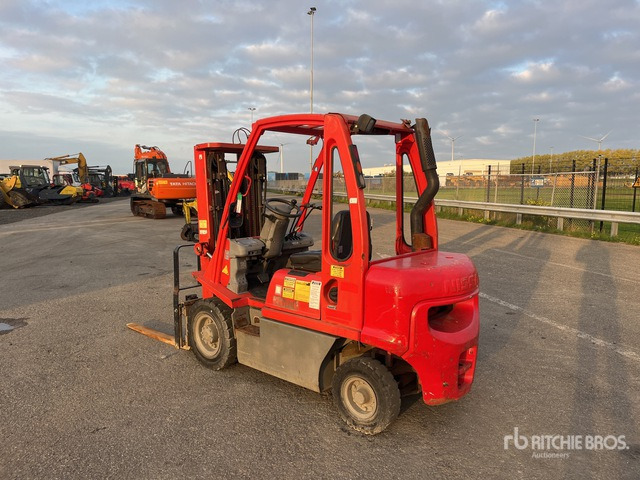 2006 Nissan FD02A25Q Forklift - Dieseltruck: bild 2 2006 Nissan FD02A25Q Forklift - Dieseltruck: bild 2
