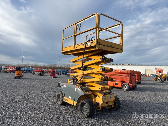 2008 Haulotte COMPACT 12DX 4x4 Diesel Scissor Lift - Saxlift: bild 3 2008 Haulotte COMPACT 12DX 4x4 Diesel Scissor Lift - Saxlift: bild 3
