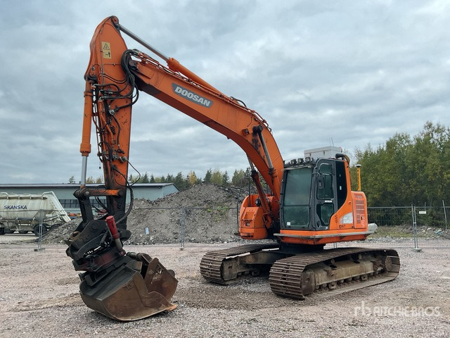 2012 Doosan DX235LCR Rupsgraafmachine - Bandgrävare: bild 3 2012 Doosan DX235LCR Rupsgraafmachine - Bandgrävare: bild 3