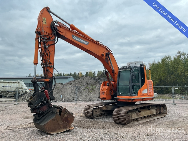 2012 Doosan DX235LCR Rupsgraafmachine - Bandgrävare: bild 2 2012 Doosan DX235LCR Rupsgraafmachine - Bandgrävare: bild 2