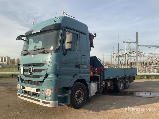 2012 Mercedes-Benz Actros 930.20 2012 HMF 3000-K3 Articulated Bo ... Flatbed Truck with Crane - Flakbil, Kranbil: bild 1 2012 Mercedes-Benz Actros 930.20 2012 HMF 3000-K3 Articulated Bo ... Flatbed Truck with Crane - Flakbil, Kranbil: bild 1