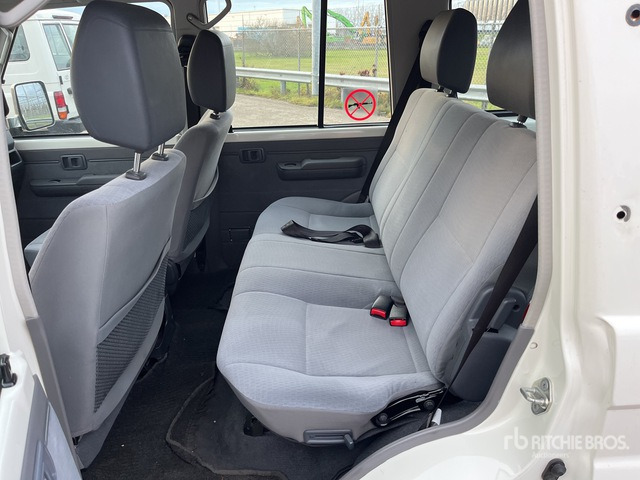 2020 Toyota Land Cruiser 4WD SUV - SUV: bild 5 2020 Toyota Land Cruiser 4WD SUV - SUV: bild 5