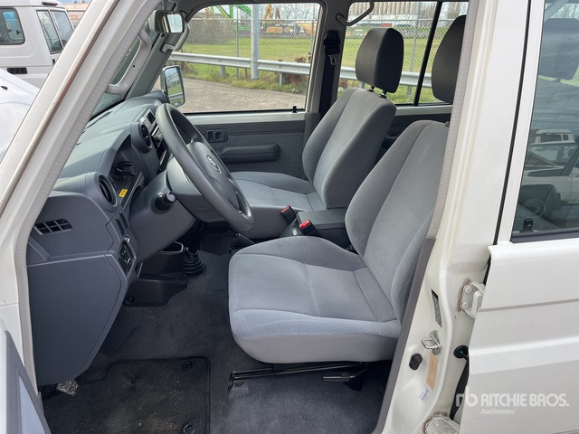 2020 Toyota Land Cruiser 4WD SUV - SUV: bild 4 2020 Toyota Land Cruiser 4WD SUV - SUV: bild 4