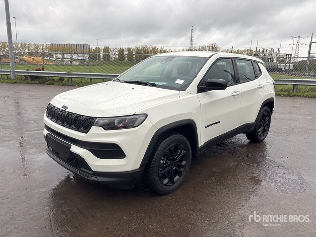 2022 Jeep Compass Longitude 4WD Hybrid (Unused) SUV - SUV: bild 2 2022 Jeep Compass Longitude 4WD Hybrid (Unused) SUV - SUV: bild 2