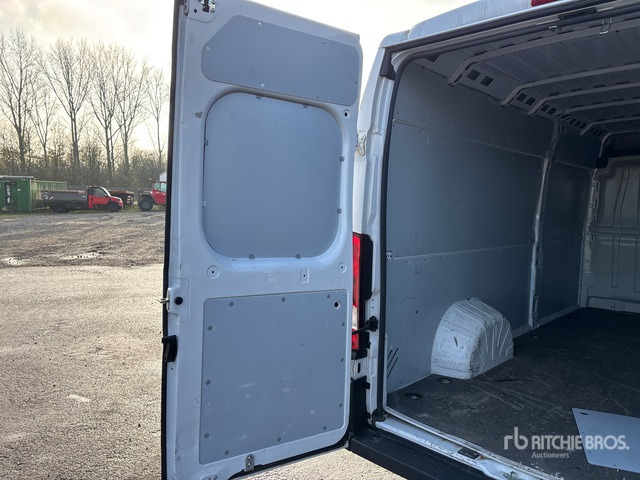 2022 Opel Movano Passenger Van - Minibuss, Persontransport: bild 4 2022 Opel Movano Passenger Van - Minibuss, Persontransport: bild 4