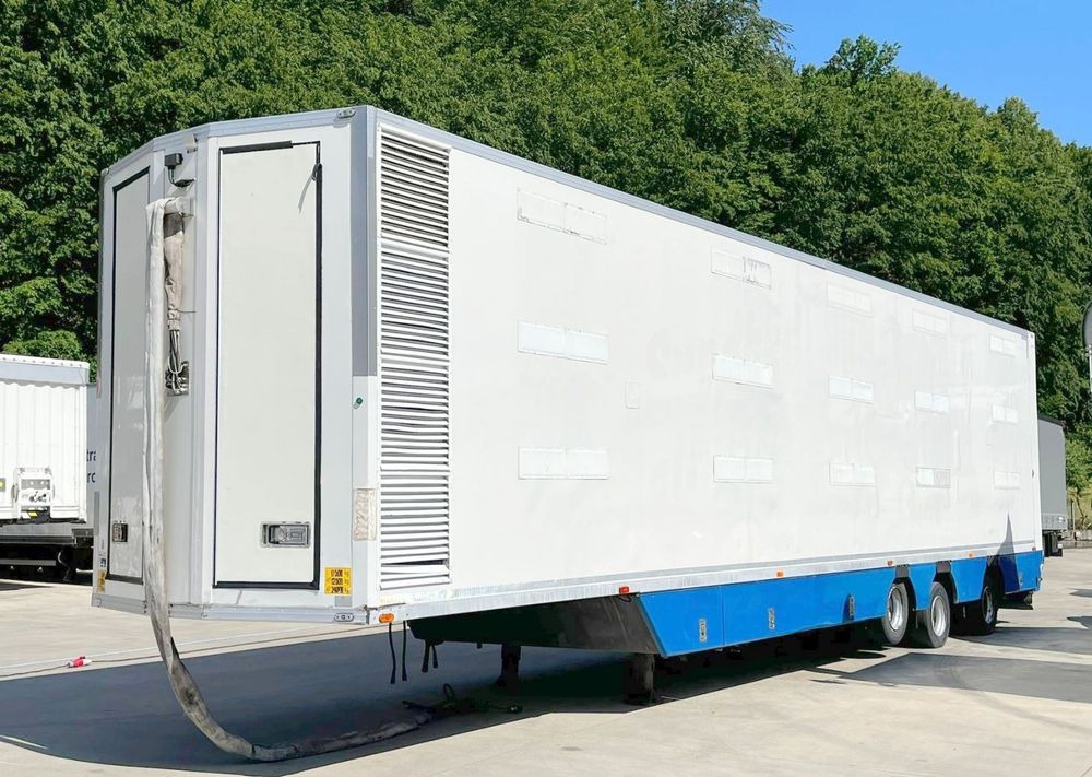 Pezzaioli HMK Industri // Do przewozu zwierząt // 2004 Rok // 3 Pokłady // Waga // Osi skrętne // Oznonacja // - Djurtransport semitrailer: bild 1 Pezzaioli HMK Industri // Do przewozu zwierząt // 2004 Rok // 3 Pokłady // Waga // Osi skrętne // Oznonacja // - Djurtransport semitrailer: bild 1