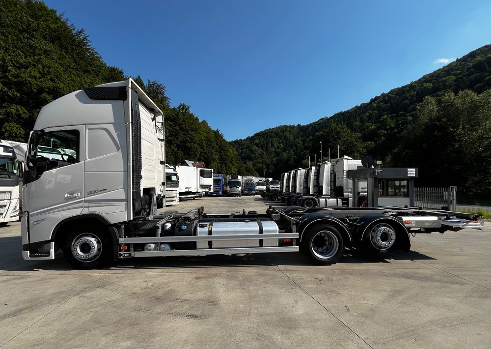 Volvo FH500 BDF 6x2 // Dolny zaczep // Euro 6 motor ! // New Face // XXL Cab // - Chassi lastbil: bild 3 Volvo FH500 BDF 6x2 // Dolny zaczep // Euro 6 motor ! // New Face // XXL Cab // - Chassi lastbil: bild 3