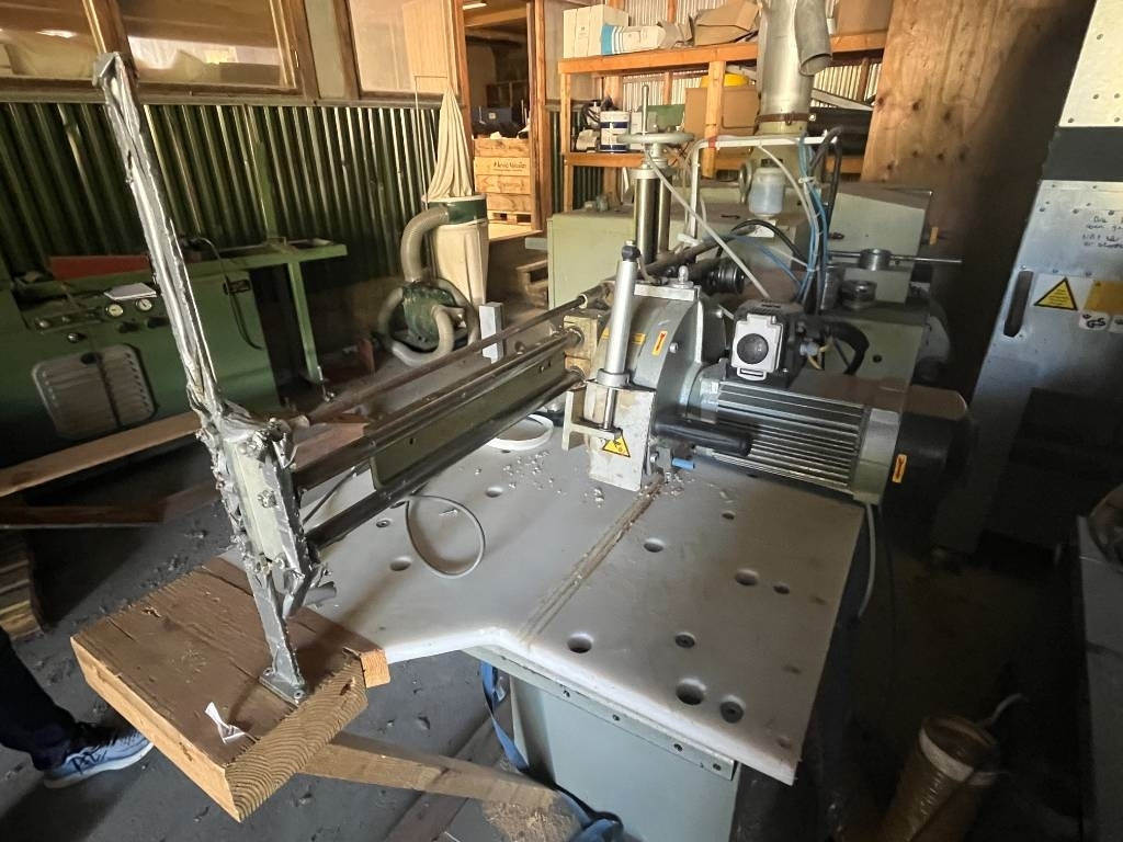 Annet GRAULE QNF Crosscut saw with TigerStop TS 4.8 L Au - Maskin: bild 5 Annet GRAULE QNF Crosscut saw with TigerStop TS 4.8 L Au - Maskin: bild 5