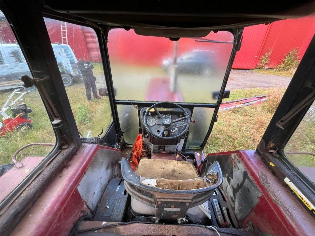 Traktor International Harvester 584 4WD: bild 9