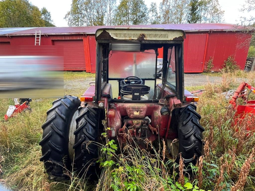 Traktor International Harvester 584 4WD: bild 6