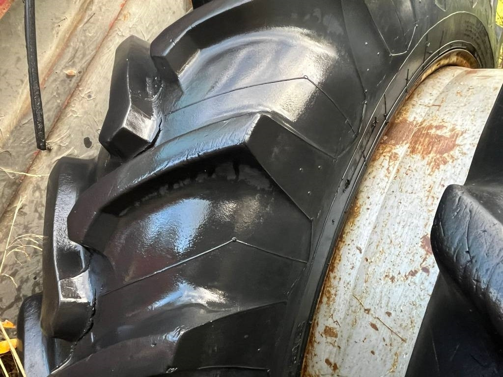 Traktor International Harvester 584 4WD: bild 14