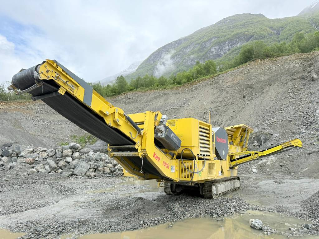 Keestrack B4e Hybrid - Kävkross: bild 1 Keestrack B4e Hybrid - Kävkross: bild 1