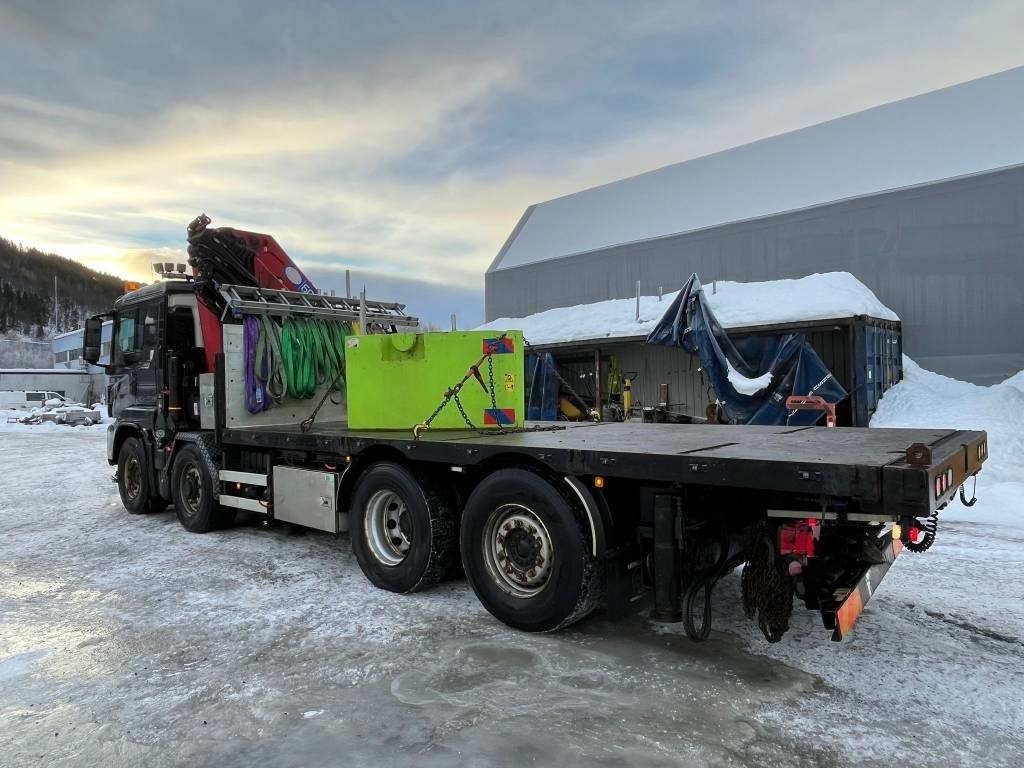 MAN TGS 35.480 8x4 60 tm HMF crane - Kranbil: bild 2 MAN TGS 35.480 8x4 60 tm HMF crane - Kranbil: bild 2