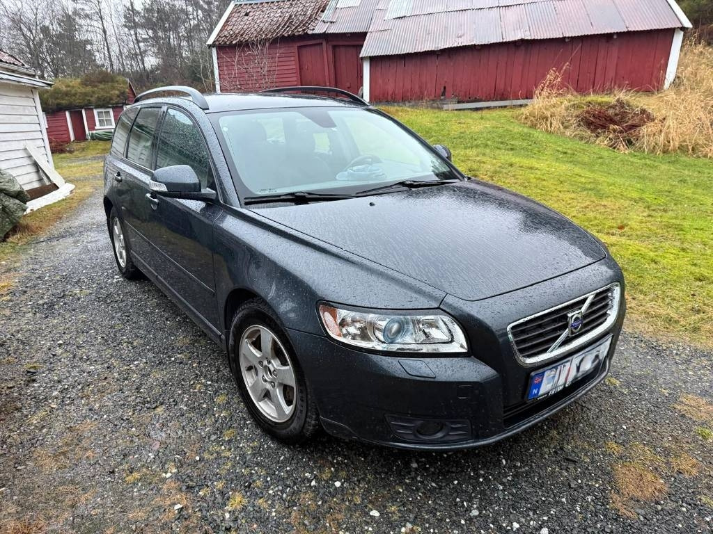Volvo V50 - Personbil: bild 1 Volvo V50 - Personbil: bild 1