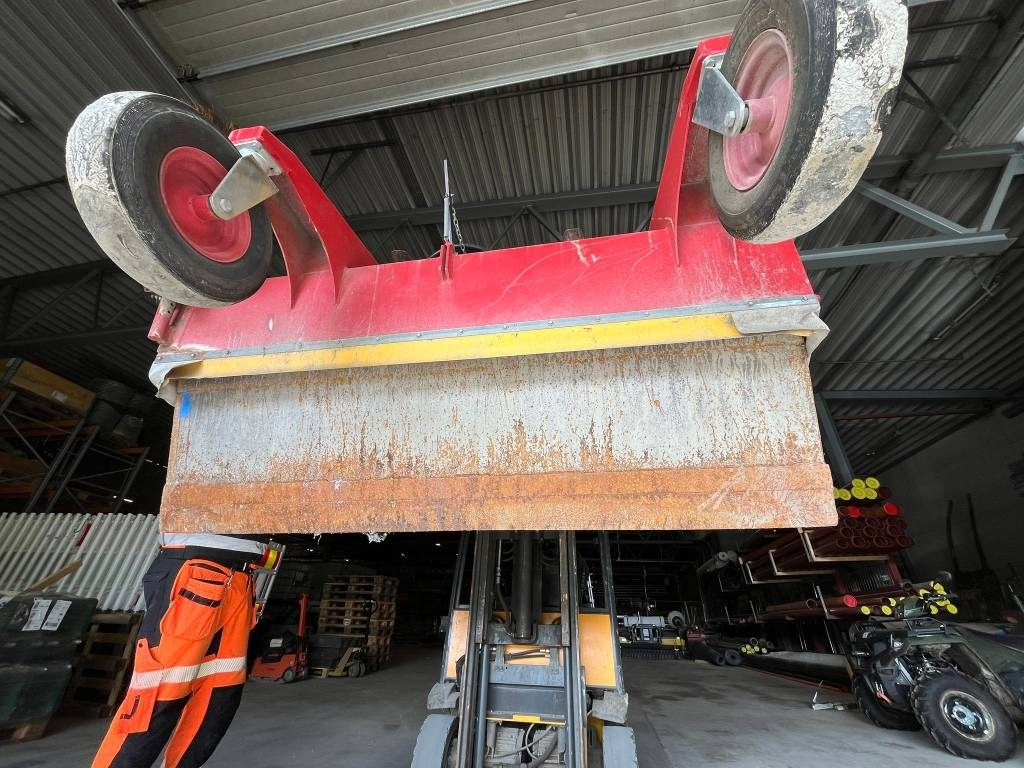 Westbjorn Hydro-Sweeper 2000 SSH - Sopaggregat: bild 3 Westbjorn Hydro-Sweeper 2000 SSH - Sopaggregat: bild 3