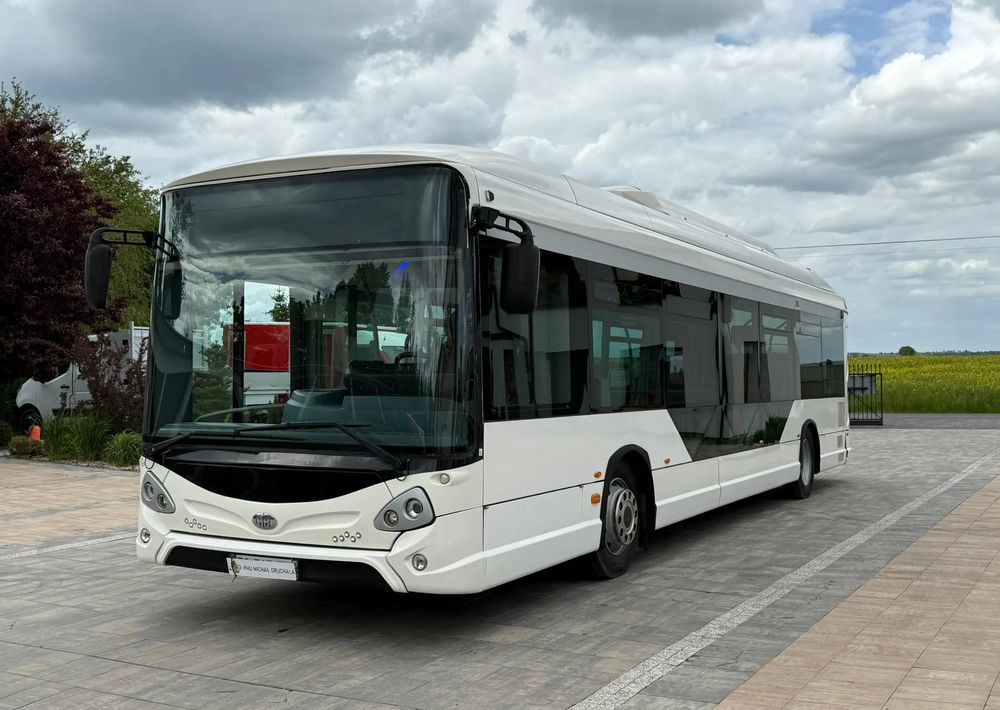 Iveco Heuliez GX 337 - Stadsbuss: bild 1 Iveco Heuliez GX 337 - Stadsbuss: bild 1