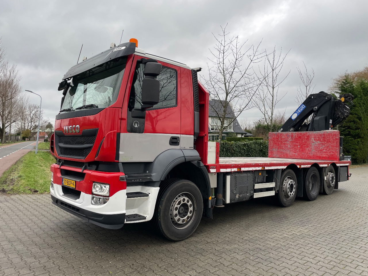 Iveco Stralis 360 with HMF 4020 K5 crane - Kranbil: bild 2 Iveco Stralis 360 with HMF 4020 K5 crane - Kranbil: bild 2