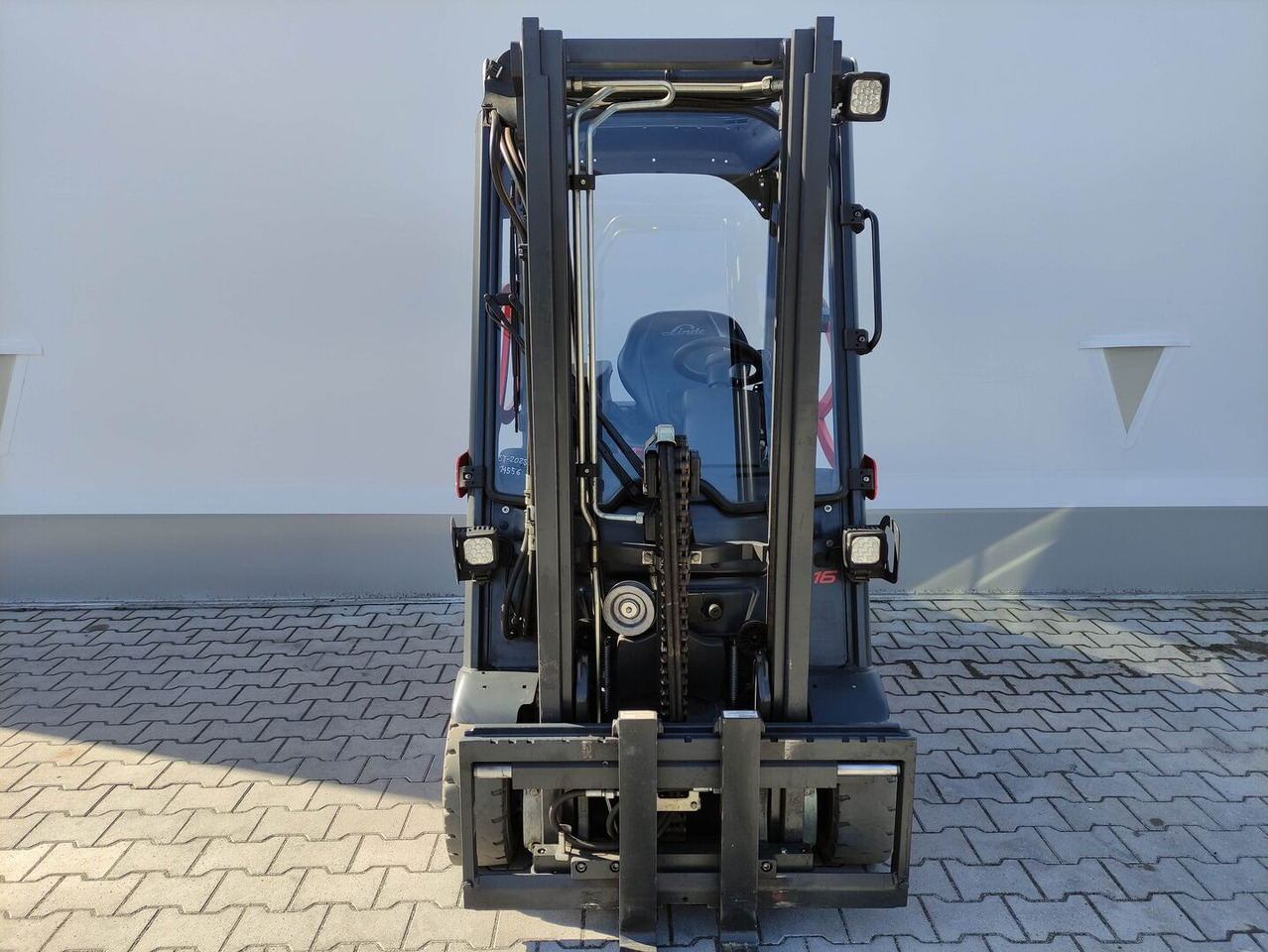 Linde E16-02-EVO-386 - Eltruck: bild 3 Linde E16-02-EVO-386 - Eltruck: bild 3