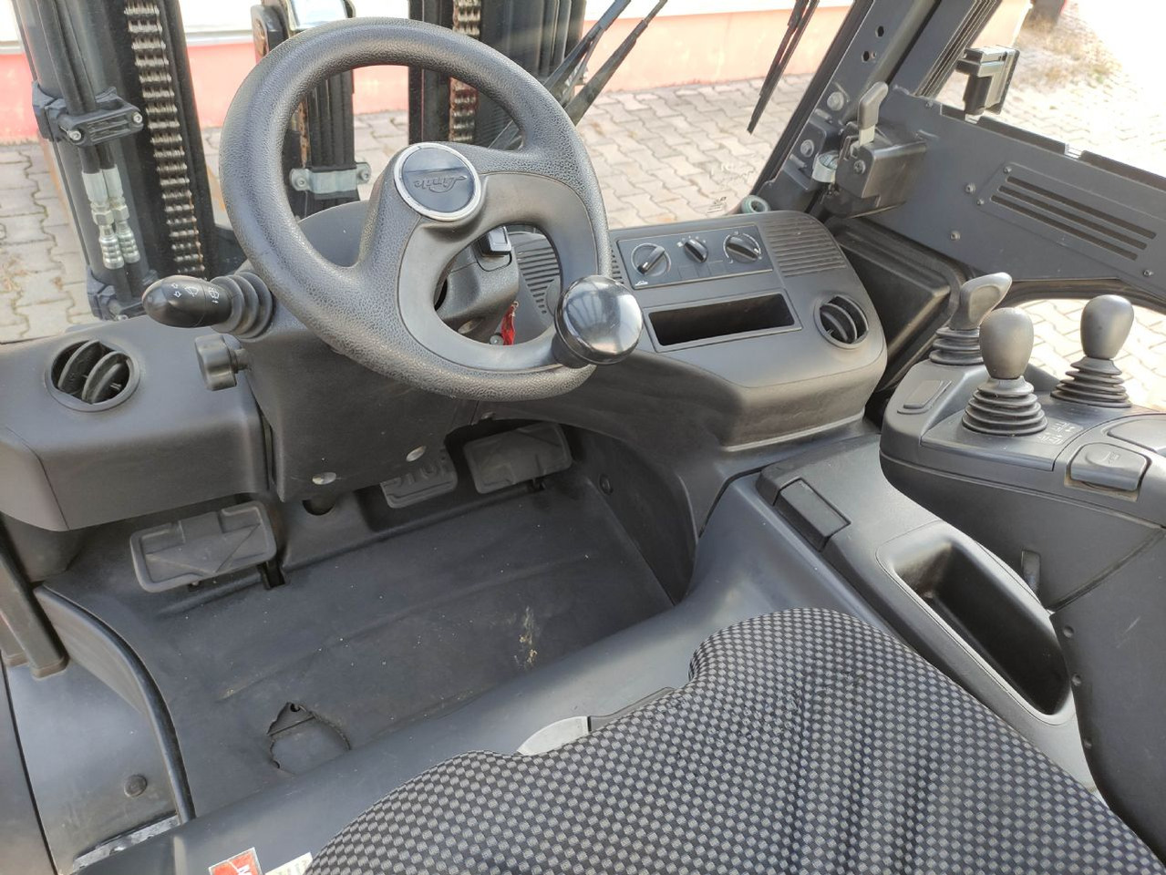 Linde E35HL-01-387 - Eltruck: bild 5 Linde E35HL-01-387 - Eltruck: bild 5