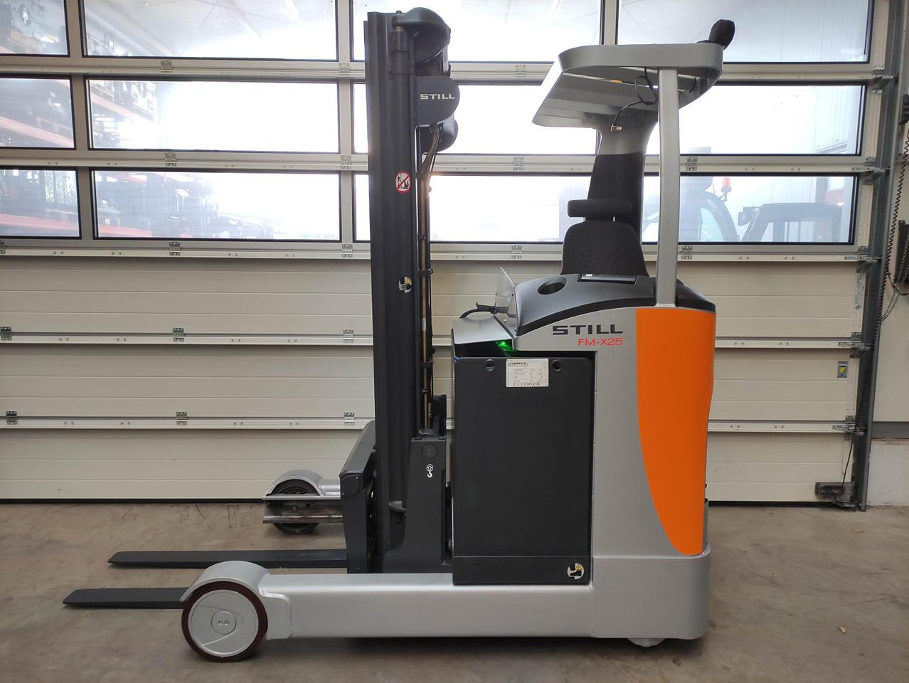 Still FM-X-25 (LACK NEU) - Skjutstativtruck: bild 1 Still FM-X-25 (LACK NEU) - Skjutstativtruck: bild 1