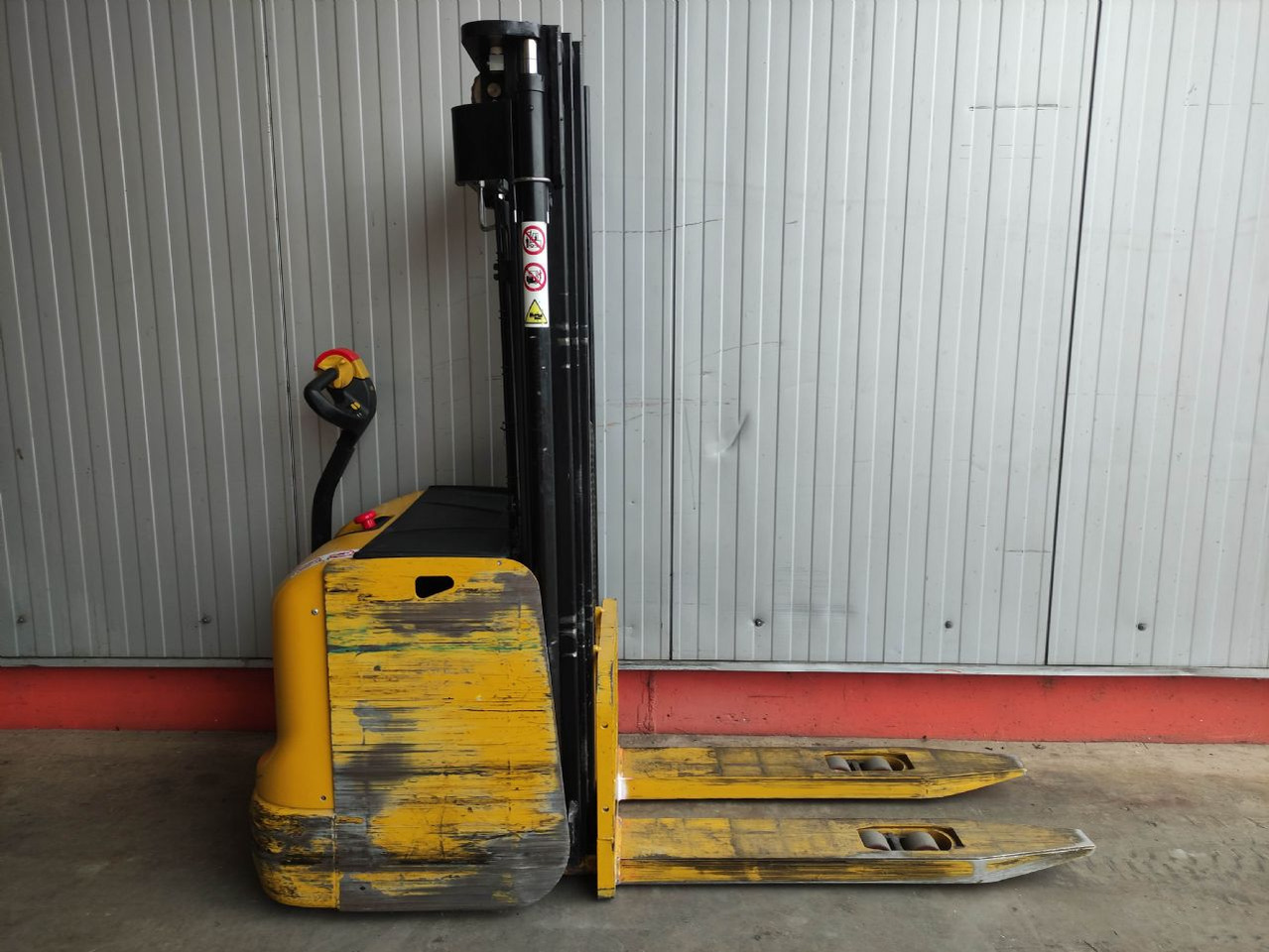 Yale MS16AC - Staplare: bild 2 Yale MS16AC - Staplare: bild 2