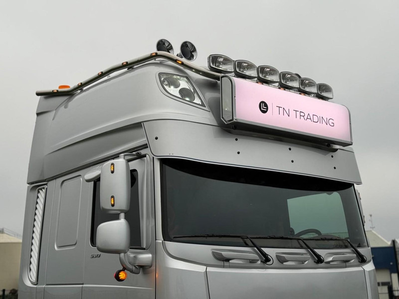 DAF XF 530 FT VOLLUCHT, SHOWTRUCK, RETARDER, LEER, PTO/HYDRAULIEK. - Dragbil: bild 2 DAF XF 530 FT VOLLUCHT, SHOWTRUCK, RETARDER, LEER, PTO/HYDRAULIEK. - Dragbil: bild 2