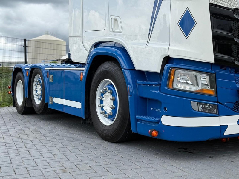 Scania R450 SHOW TRUCK, INTERIOR, STEERING, RETARDER, 570.000 KM. - Dragbil: bild 4 Scania R450 SHOW TRUCK, INTERIOR, STEERING, RETARDER, 570.000 KM. - Dragbil: bild 4