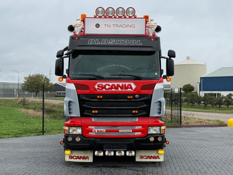 Scania R560 V8 SHOW, TOP, LEREN STOELEN, RETARDER, HANDGESCHAKELD. - Dragbil: bild 2 Scania R560 V8 SHOW, TOP, LEREN STOELEN, RETARDER, HANDGESCHAKELD. - Dragbil: bild 2