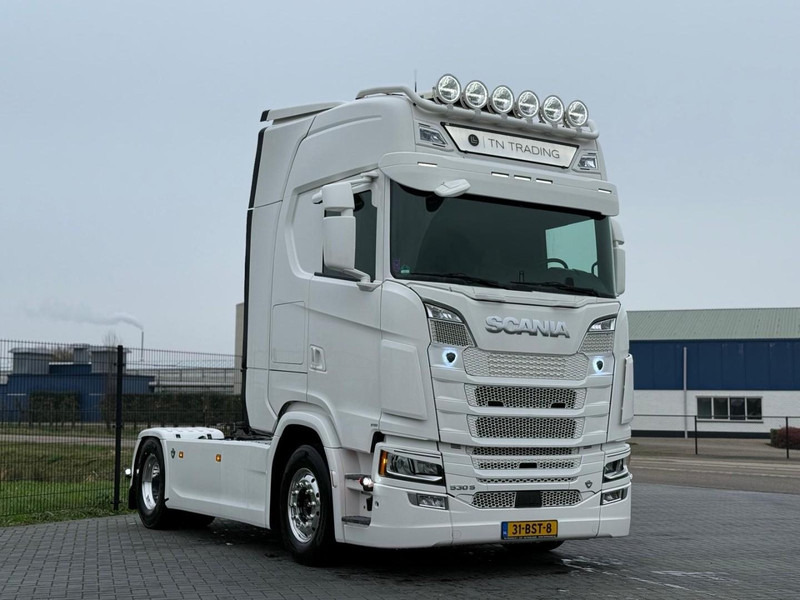 Scania S530 ALCOA, LEREN STOELEN, BLAD/LUCHT, GEEN RETARDER, LAGE KM! - Dragbil: bild 1 Scania S530 ALCOA, LEREN STOELEN, BLAD/LUCHT, GEEN RETARDER, LAGE KM! - Dragbil: bild 1