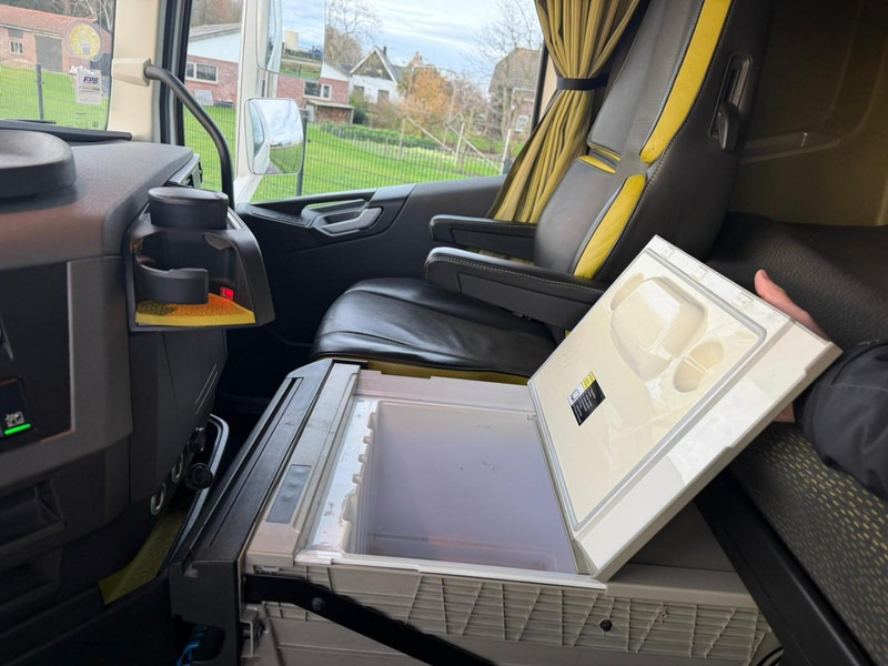 Tippbil lastbil Volvo FH16.650XL VOLLUCHT, RETARDER, HYDRAULIEK, LEER, PARK COOL.: bild 15 Tippbil lastbil Volvo FH16.650XL VOLLUCHT, RETARDER, HYDRAULIEK, LEER, PARK COOL.: bild 15