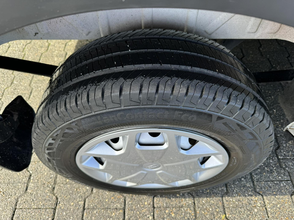 Ford Transit-290 2.0 TDCI L2H2 Trend Airco Cruise Pdc 3 Zitplaatsen Usb Laadruimte beveiliging - Skåpbil: bild 5 Ford Transit-290 2.0 TDCI L2H2 Trend Airco Cruise Pdc 3 Zitplaatsen Usb Laadruimte beveiliging - Skåpbil: bild 5